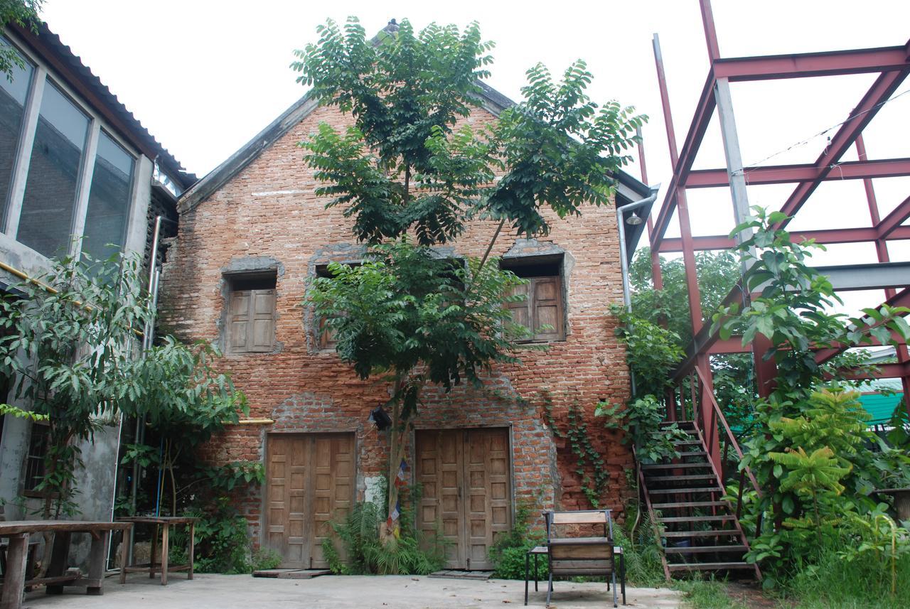 Trace Hotelistro Чиангмай Экстерьер фото
